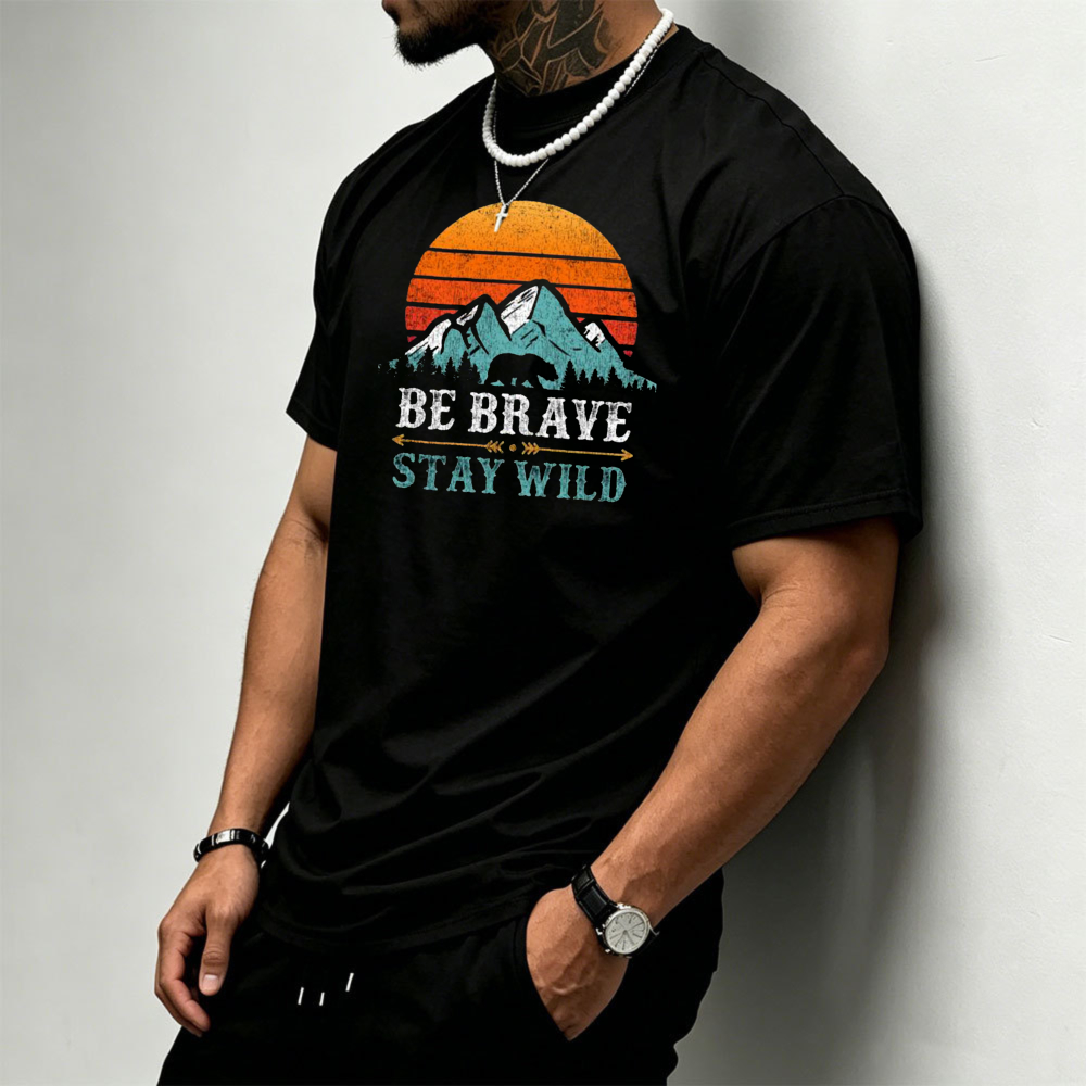 Camiseta Gráfica de Oso de la  - Outdoor Adventure Quotes Short reseña y precio